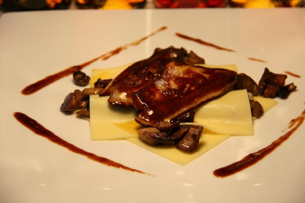 Samatan Logis Au Canard Gourmand מראה חיצוני תמונה